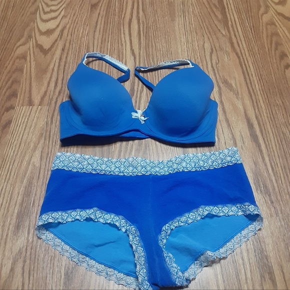 Bra & panty lot! - Picture 2 of 5